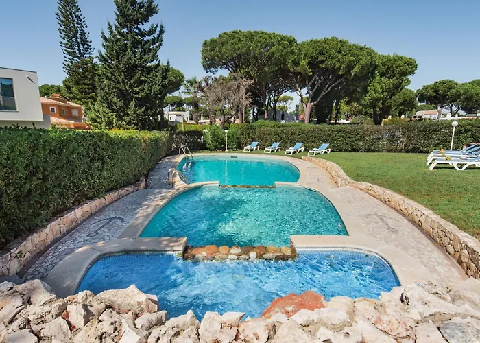 ヴィラ 5 En-suite Bedrooms, Close To Centre, Free Ac Wifi