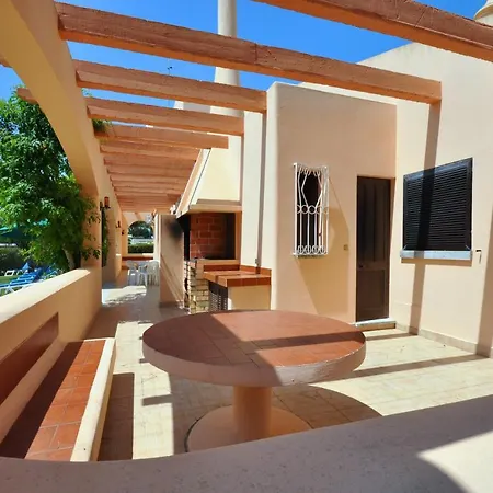 Villa Set In Good Sized, Mature Gardens Which Afford A Very Good Degree Of Privacy And Loule