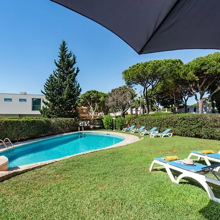 5 En-suite Bedrooms, Close To Centre, Free Ac Wifi Quarteira