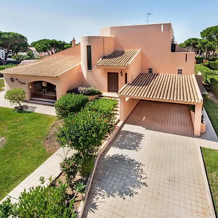 5 En-suite Bedrooms, Close To Centre, Free Ac Wifi Quarteira