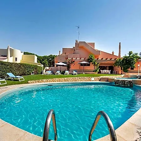 5 En-suite Bedrooms, Close To Centre, Free Ac Wifi Willa *