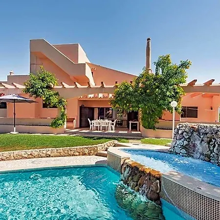 5 En-suite Bedrooms, Close To Centre, Free Ac Wifi Willa Quarteira