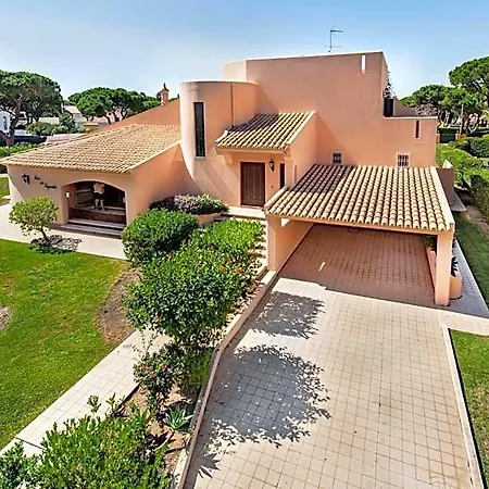Willa 5 En-suite Bedrooms, Close To Centre, Free Ac Wifi Quarteira