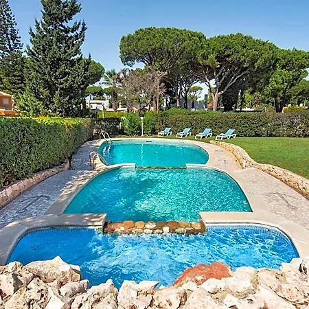5 En-suite Bedrooms, Close To Centre, Free Ac Wifi Willa Quarteira