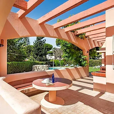 5 En-suite Bedrooms, Close To Centre, Free Ac Wifi Quarteira
