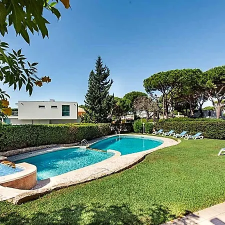 Willa 5 En-suite Bedrooms, Close To Centre, Free Ac Wifi *