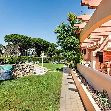 5 En-suite Bedrooms, Close To Centre, Free Ac Wifi Willa