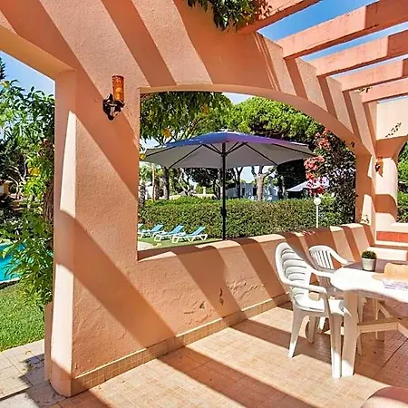 5 En-suite Bedrooms, Close To Centre, Free Ac Wifi Willa Quarteira