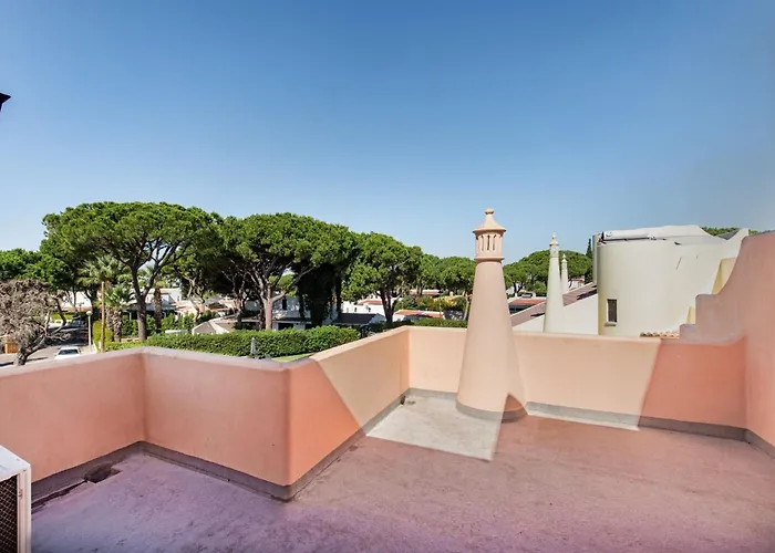 Villa 5 En-suite Bedrooms, Close To Centre, Free Ac Wifi *