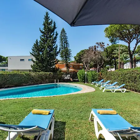 Villa 5 En-suite Bedrooms, Close To Centre, Free Ac Wifi Loulé